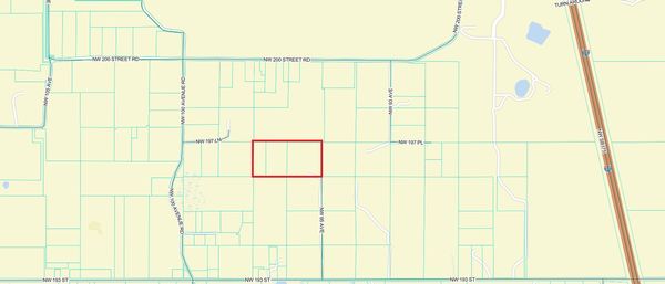 20 Acre Estate or Development Opportunity Near Ocala!